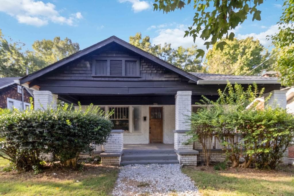 1652 Thompson Avenue, East Point, GA 30344 — most recent listing photo
