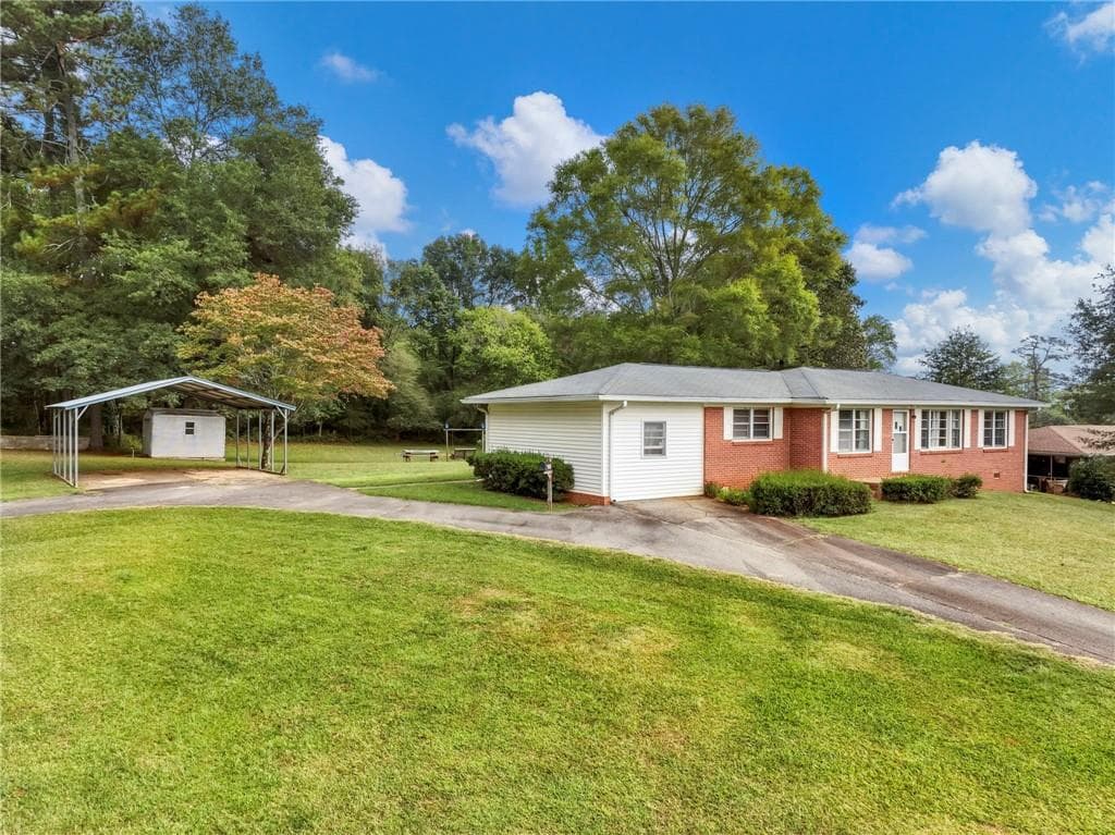 107 Holiday Road, Buford, GA 30518 — most recent listing photo