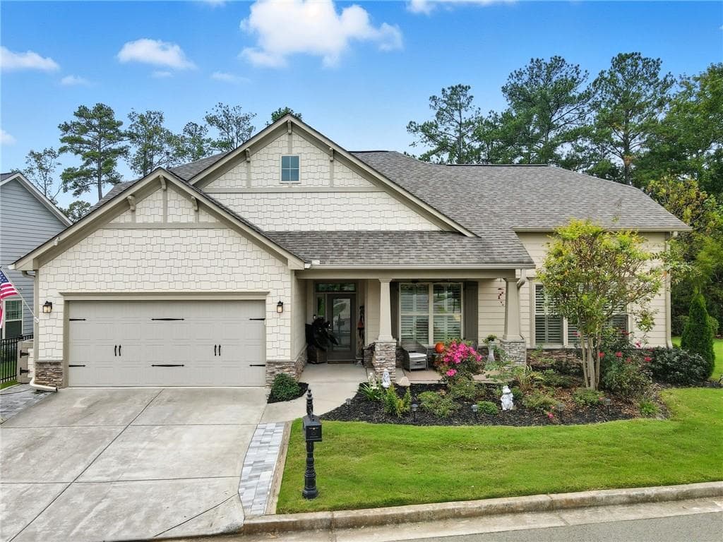 2 bedroom, 2 bathroom, 2,204 sq ft single family residence sold at 158 Laurel Overlook, Canton, GA 30114