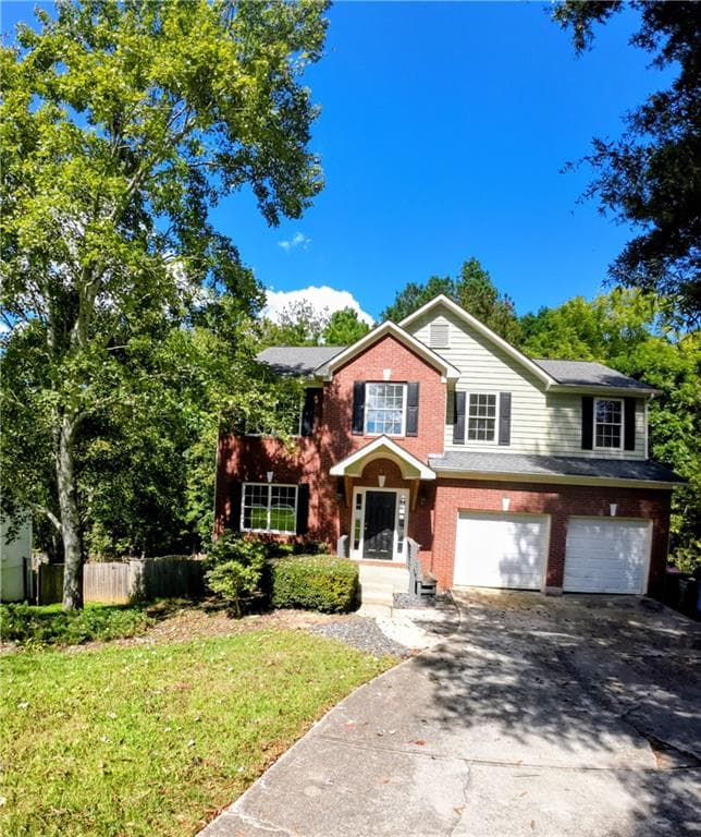 950 Walnut Creek Drive, Lilburn, GA 30047 — most recent listing photo