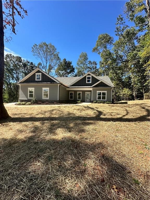 3 bedroom, 2 bathroom, 2,115 sq ft single family residence sold at 7150 Whispering Oaks Trail, Cumming, GA 30028