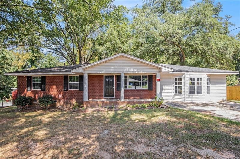 1132 Luther Drive, Mableton, GA 30126 — most recent listing photo