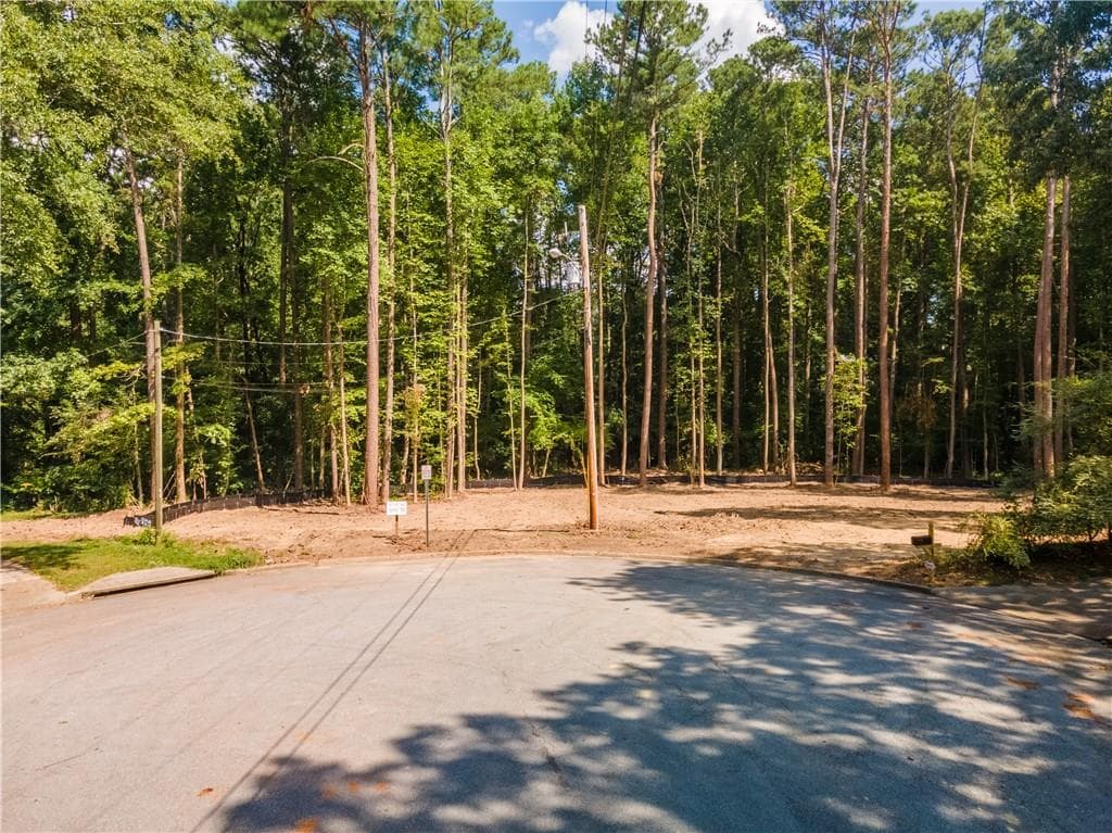 2950 Hadrian Drive, Snellville, GA 30078 — most recent listing photo
