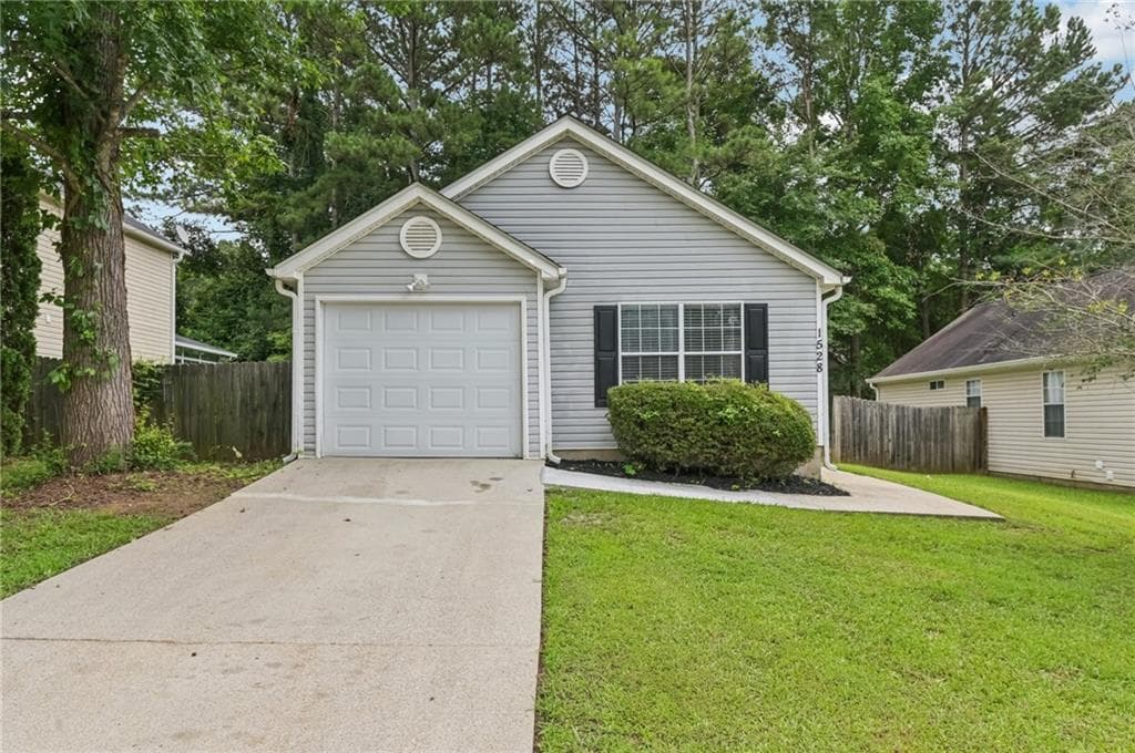 1528 Wembley Drive, Douglasville, GA 30134 — most recent listing photo