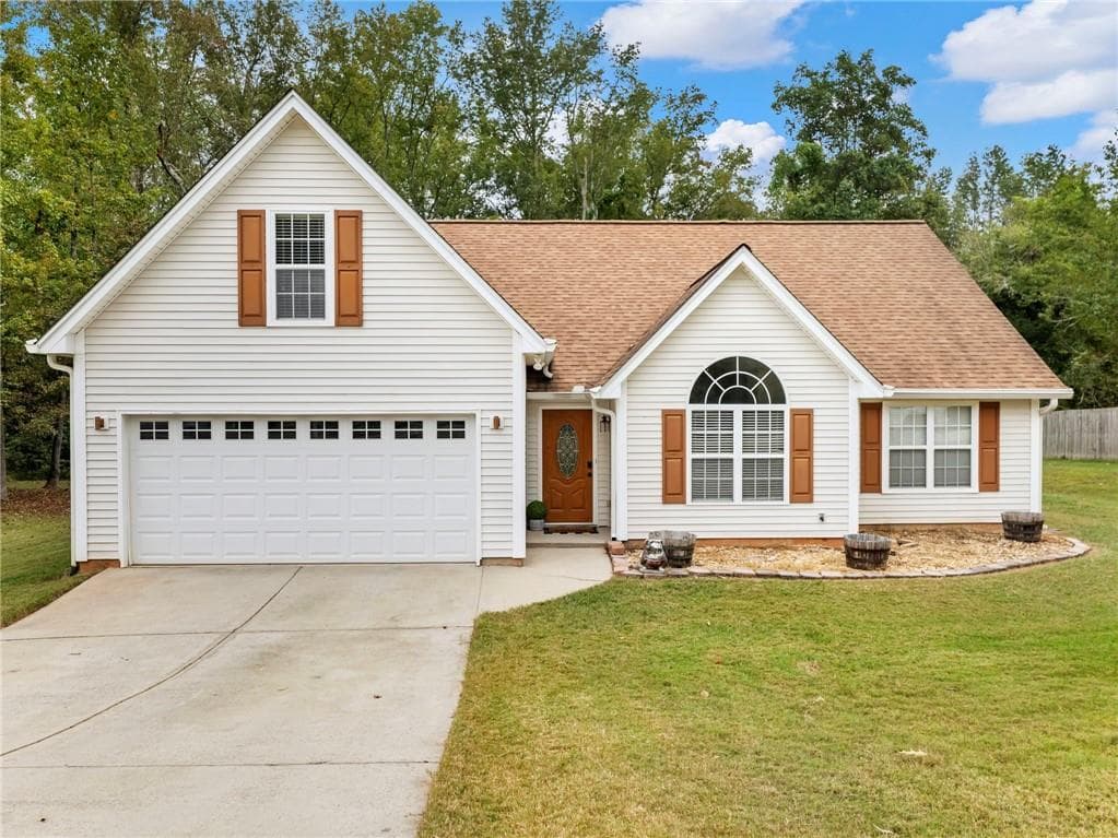 330 Joshua Way, Hoschton, GA 30548 — most recent listing photo