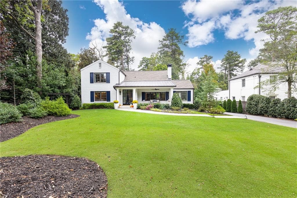 4 bedroom, 4 bathroom, 3,651 sq ft single family residence sold at 660 Old Ivy Road, Atlanta, GA 30342