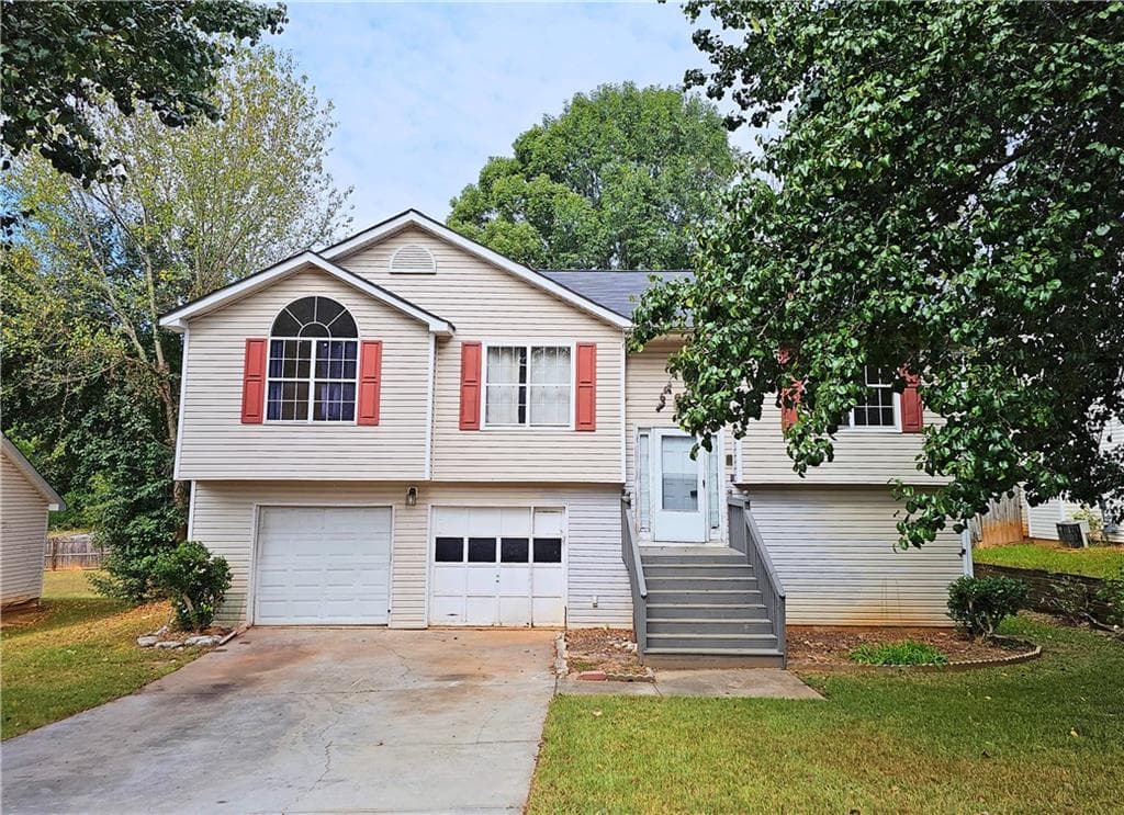 5440 Mayfair Crossing Drive, Lithonia, GA 30038 — most recent listing photo