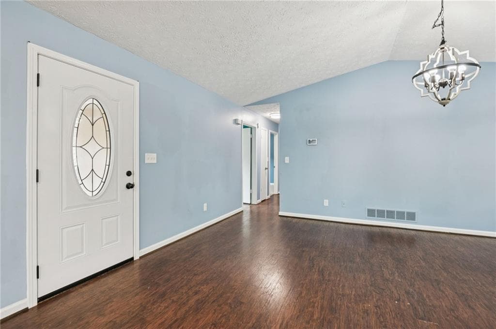 3 bedroom, 3 bathroom, 1,694 sq ft single family residence under contract at 11 Paces Meadows Lane, Dallas, GA 30157 — photo 5