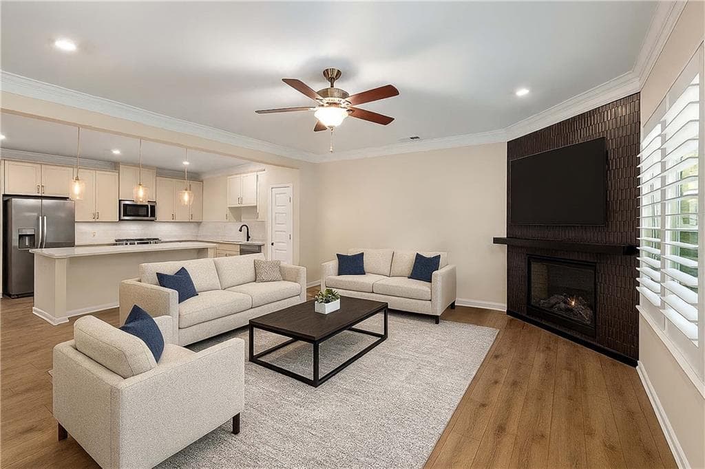 3 bedroom, 3 bathroom, 2,386 sq ft townhouse sold at 153 Witter Way, Woodstock, GA 30188
