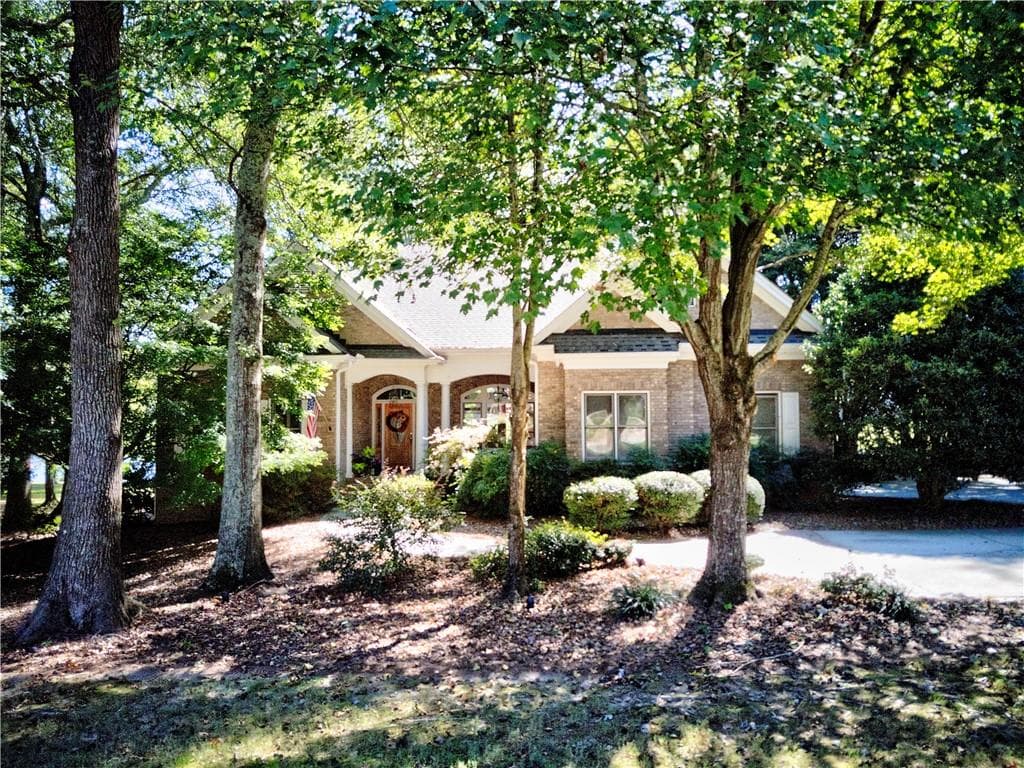 6224 Waters Edge Drive, Covington, GA 30014 — most recent listing photo