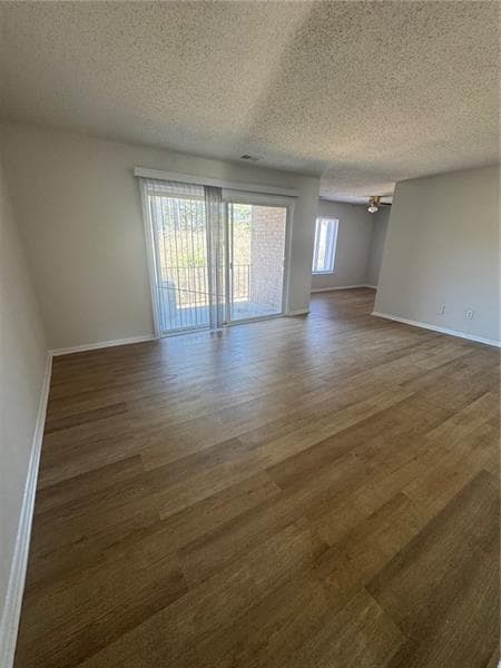 2 bedroom, 1 bathroom apartment for rent at 3288 Covington Drive, Decatur, GA 30032 for $1,299 a month — photo 3