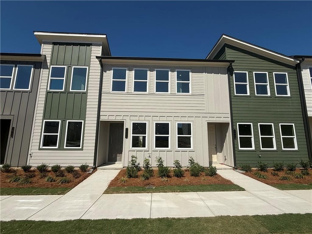 3 bedroom, 3 bathroom, 1,507 sq ft townhouse sold at 1550 Bryson Drive, Atlanta, GA 30318