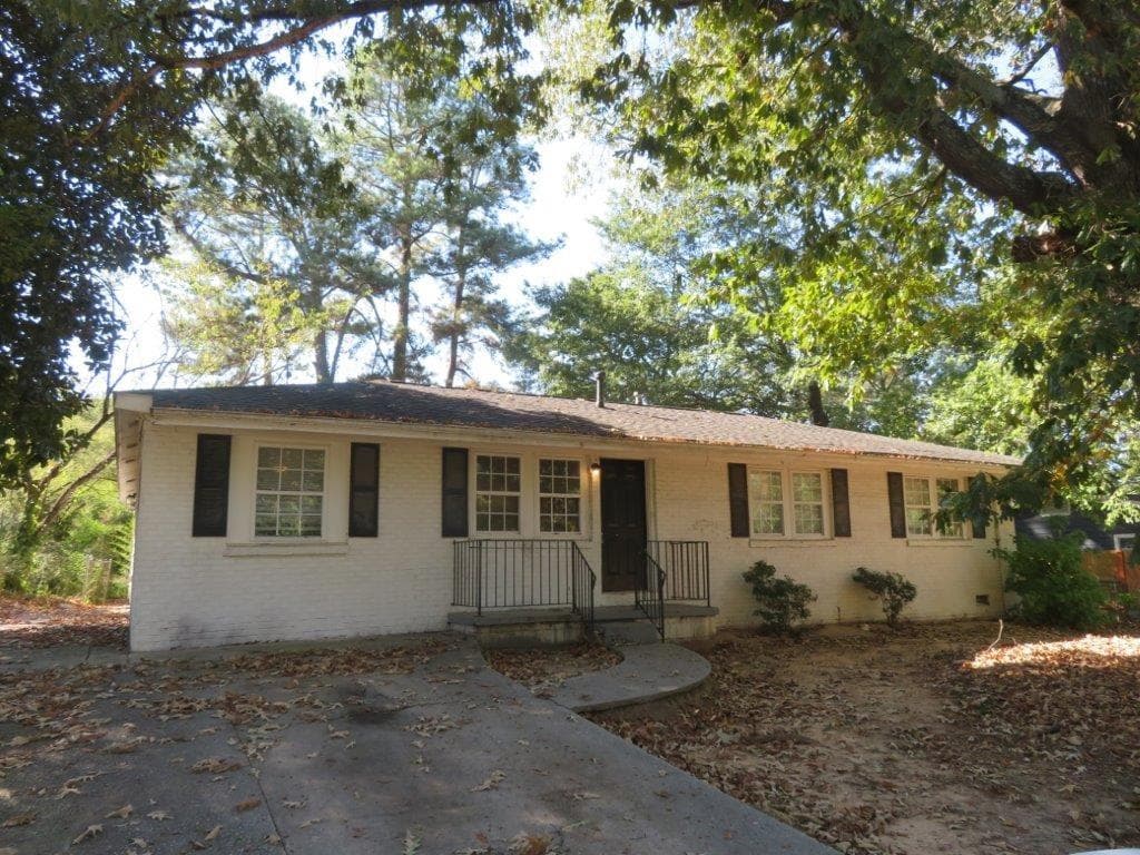 5209 Collingwood Terrace, Atlanta, GA 30349 — most recent listing photo