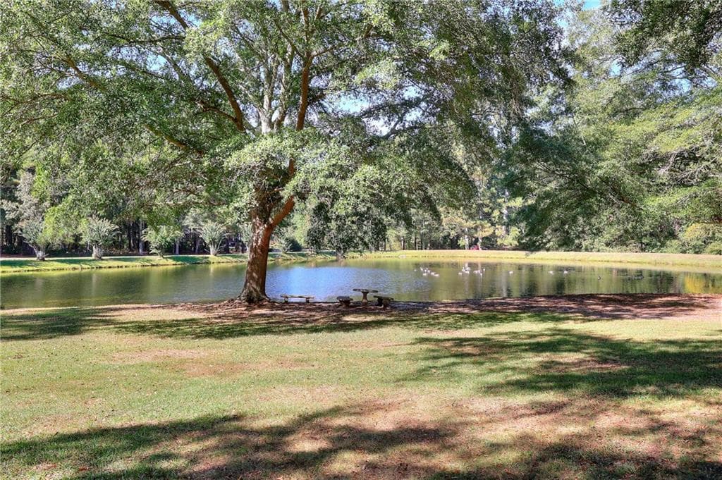 3 bedroom, 3 bathroom, 2,242 sq ft single family residence for sale at 3520 Tom Brewer Road, Loganville, GA 30052 — photo 4