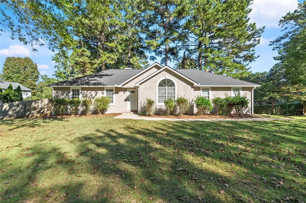 3 bedroom, 2 bathroom, 1,460 sq ft single family residence sold at 2200 Sandridge Place, Atlanta, GA 30331
