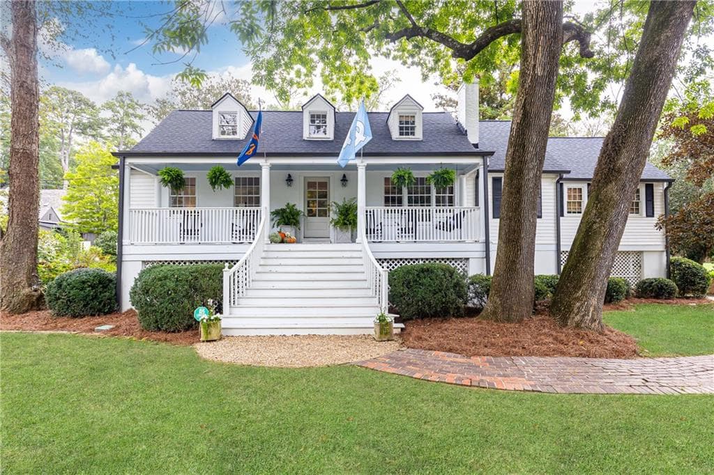 4 bedroom, 4 bathroom, 2,373 sq ft single family residence sold at 435 Woodward Way, Atlanta, GA 30305