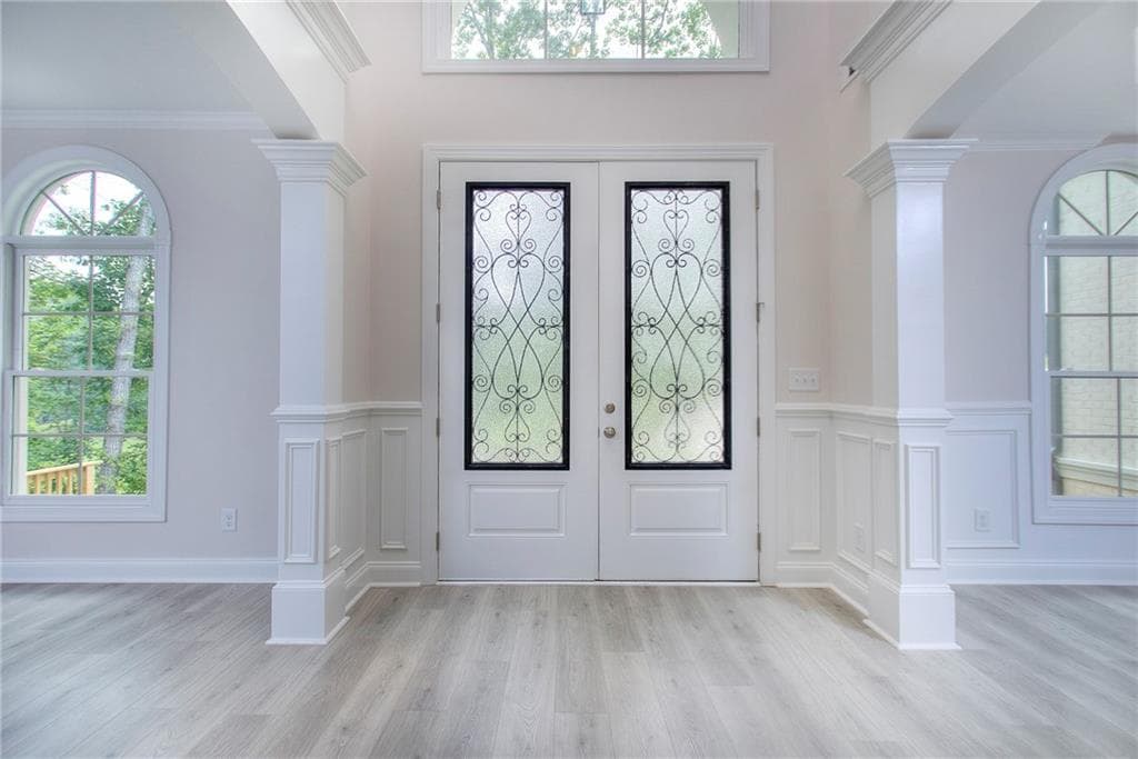 5 bedroom, 5 bathroom single family residence for sale at 2010 Fontainbleau Drive, Conyers, GA 30094 — photo 4