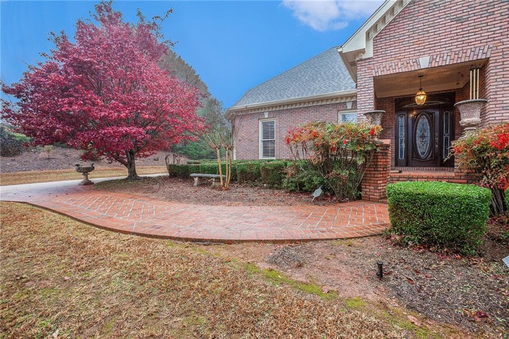 4 bedroom, 4 bathroom, 5,198 sq ft single family residence for sale at 122 Tara Drive, Dawsonville, GA 30534 — photo 2