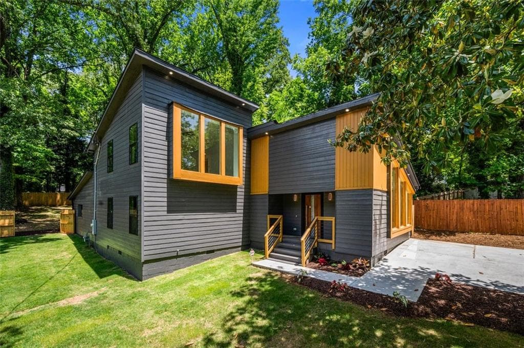 2155 Venetian Drive, Atlanta, GA 30311 — most recent listing photo