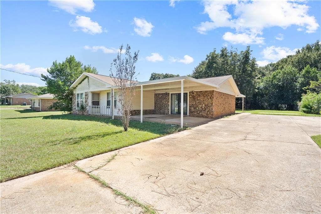 408 Feagin Mill Road, Warner Robins, GA 31088 — most recent listing photo
