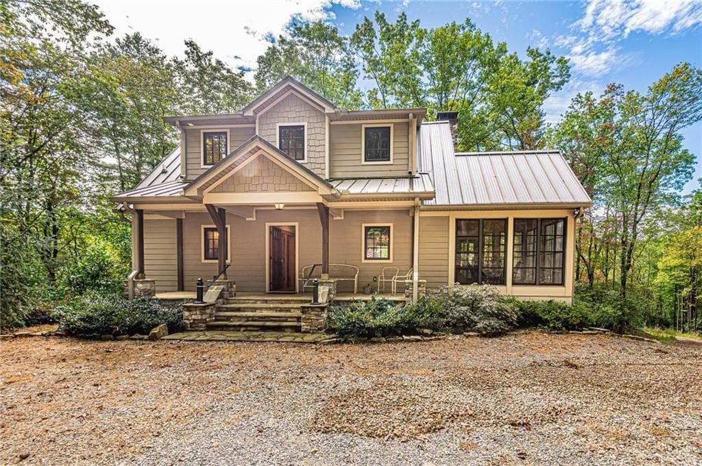 3 bedroom, 4 bathroom, 2,046 sq ft single family residence sold at 1038 Wilkins Cove Road, Suches, GA 30572