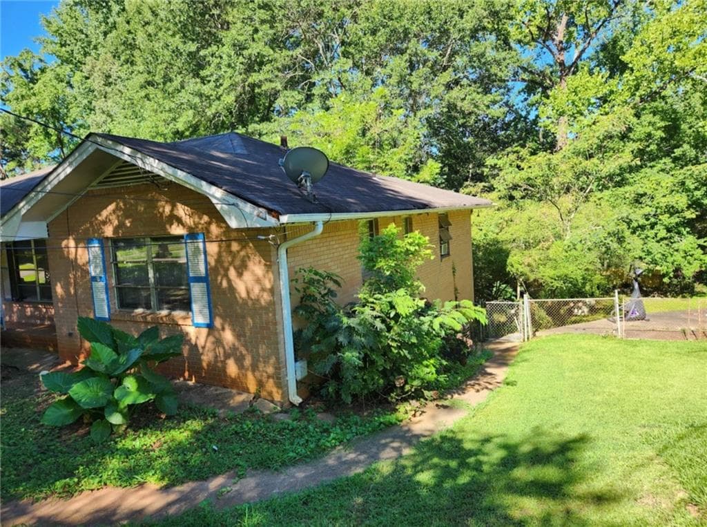 3 bedroom, 2 bathroom, 1,349 sq ft single family residence for sale at 965 Stokeswood Avenue, Atlanta, GA 30316 — photo 6