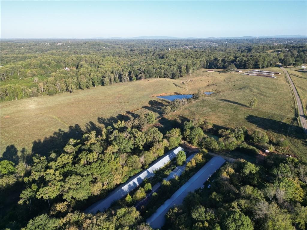 3 bedroom, 2 bathroom other under contract at 4592 Waters Road, Woodstock, GA 30188 — photo 9
