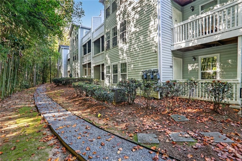 1911 Brian Way, Decatur, GA 30033 — most recent listing photo