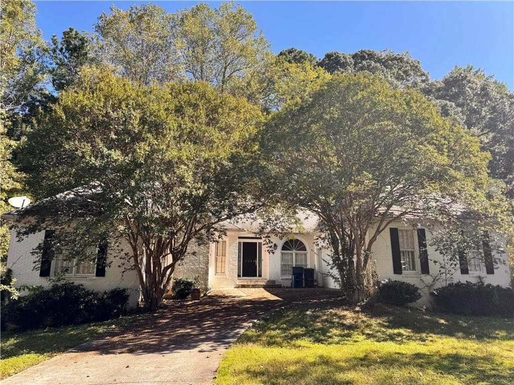 2028 Lakewood Circle, Grayson, GA 30017 — most recent listing photo