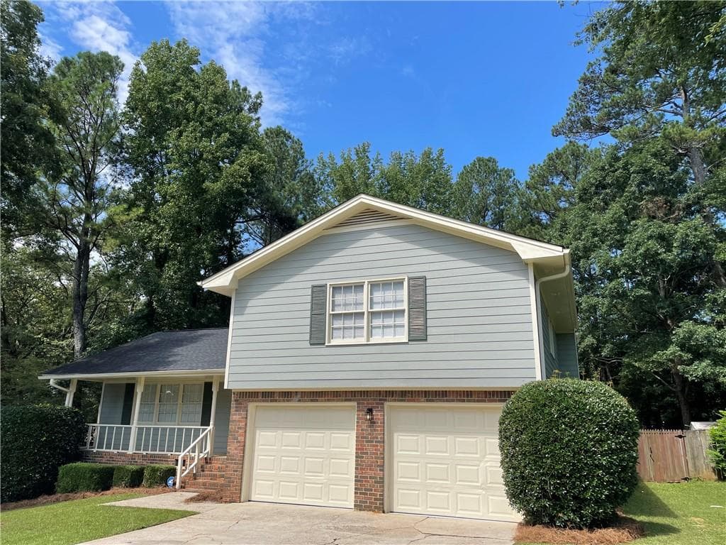 1679 Oak Forest Drive, Conyers, GA 30013 — most recent listing photo