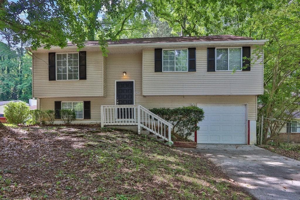 5295 Old Trail Circle, Stone Mountain, GA 30088 — most recent listing photo