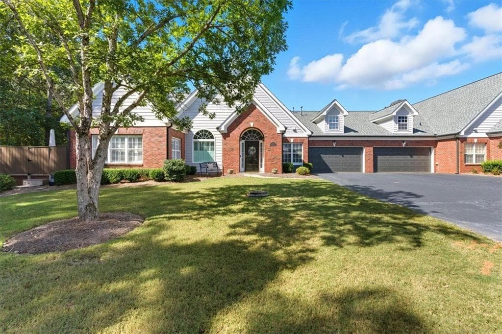154 STONEGATE Lane, Canton, GA 30114 — most recent listing photo