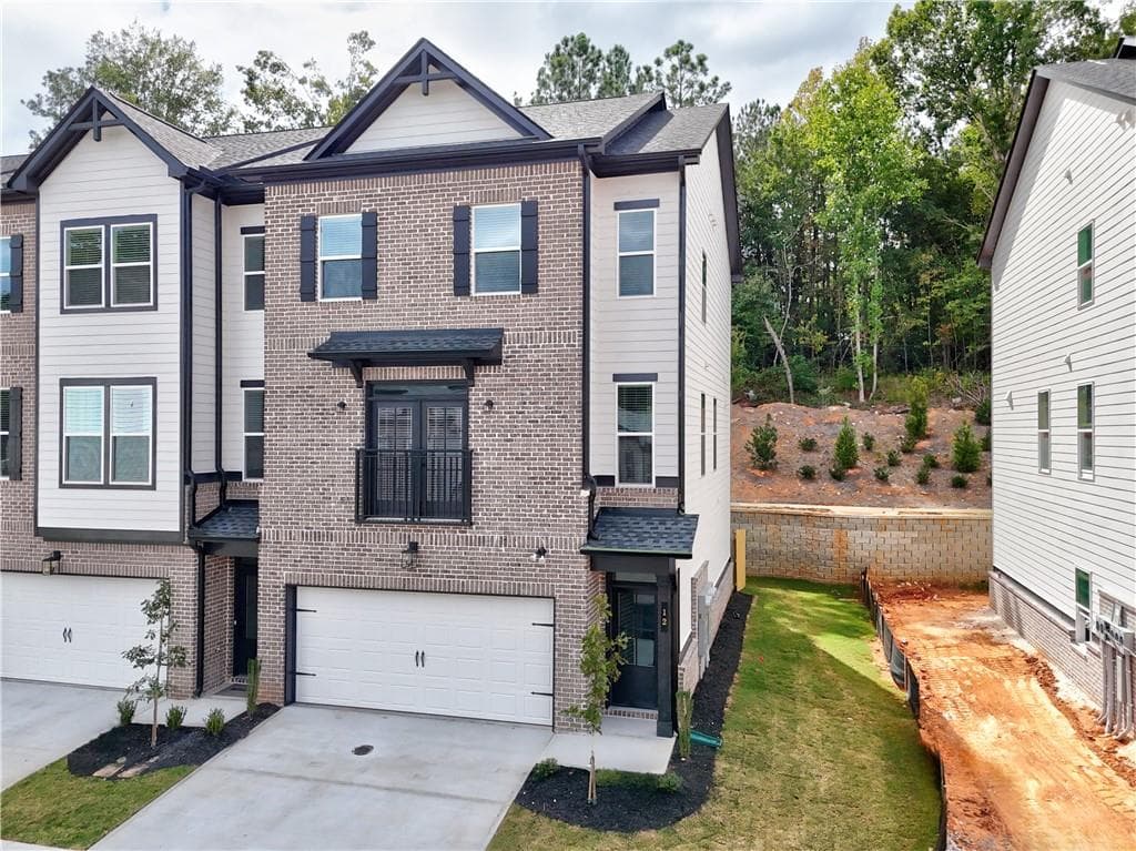 12 Rock Park Way 18, Tucker, GA 30084 — most recent listing photo