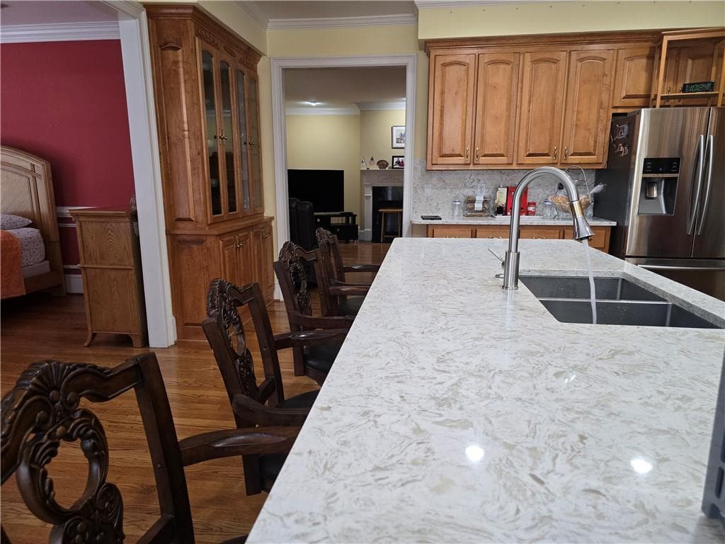 5 bedroom, 6 bathroom, 4,055 sq ft single family residence for sale at 265 Regal Drive, Lawrenceville, GA 30046 — photo 4