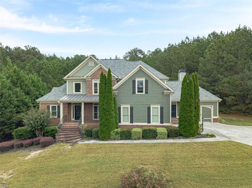 5 bedroom, 5 bathroom, 4,912 sq ft single family residence sold at 240 Chandler Walk, Loganville, GA 30052