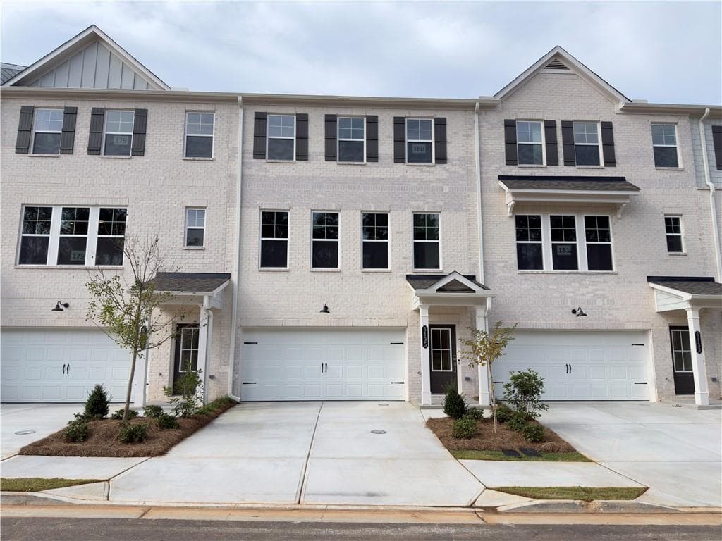 6135 Wayburn Street, Tucker, GA 30084 — most recent listing photo