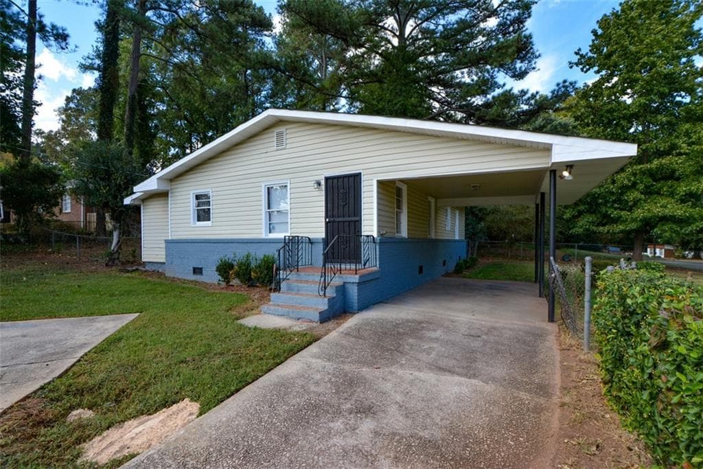 3 bedroom, 1 bathroom, 1,075 sq ft single family residence for sale at 2249 Brannen Road, Atlanta, GA 30316 — photo 7
