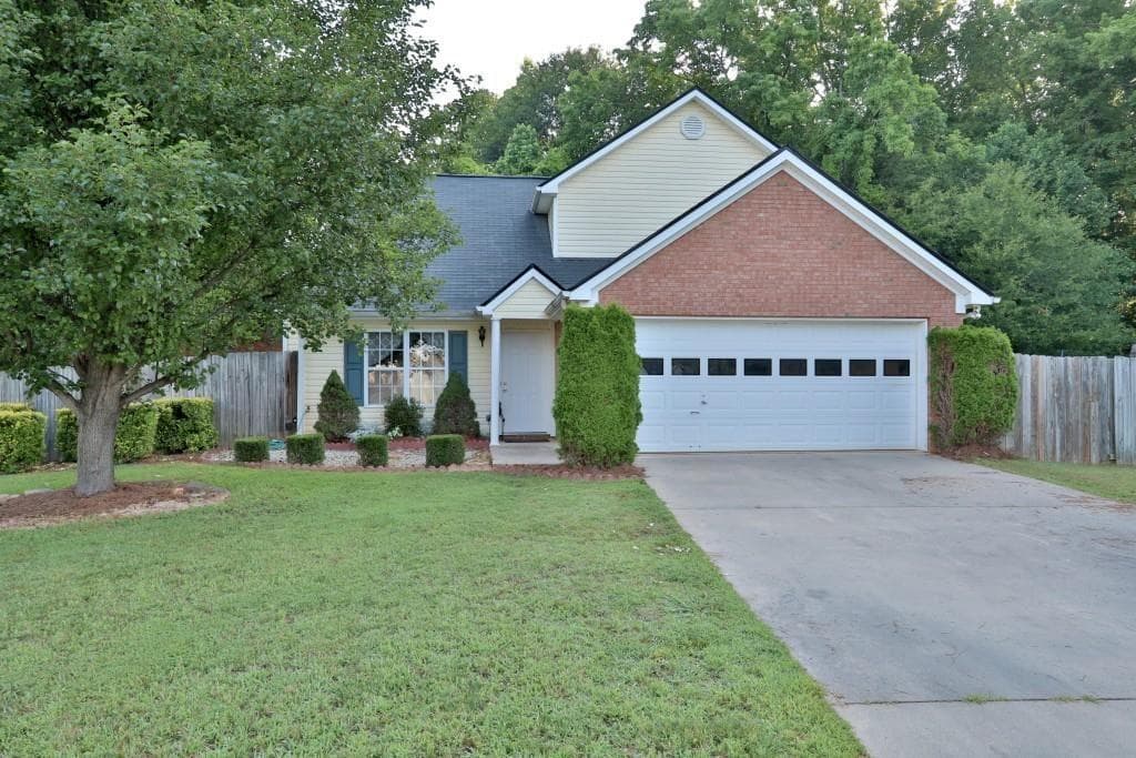 109 Richmond Drive, Dawsonville, GA 30534 — most recent listing photo