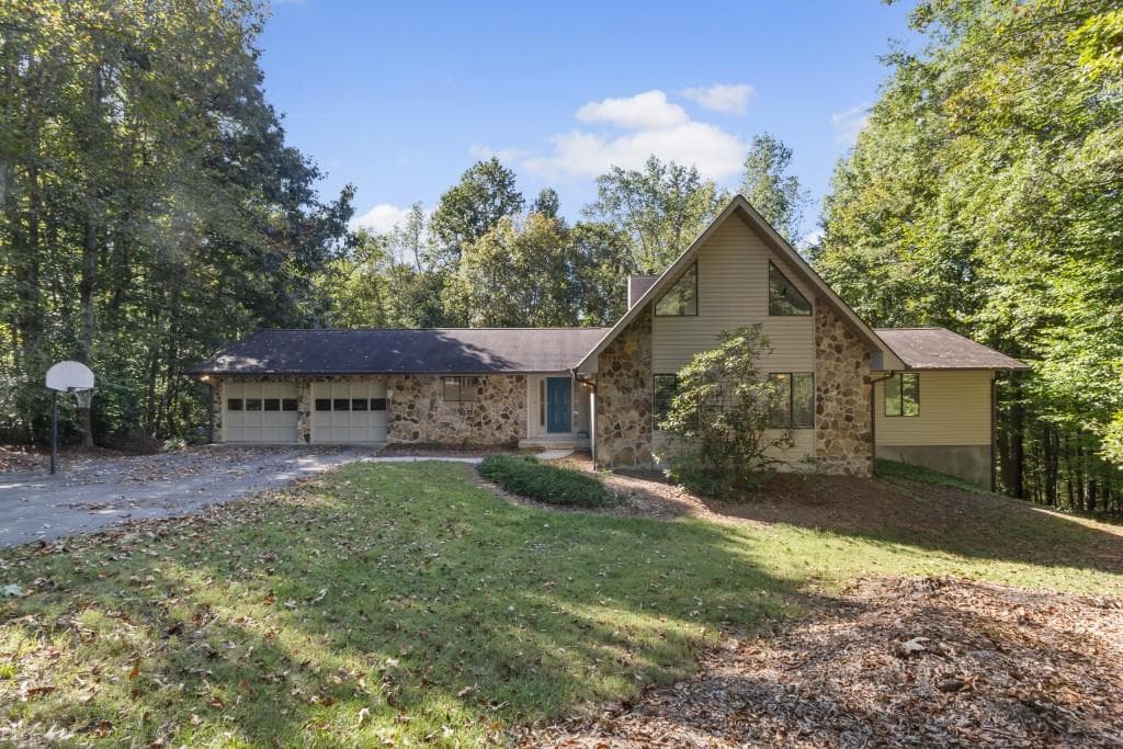 5066 Old Orr Road, Flowery Branch, GA 30542 — most recent listing photo