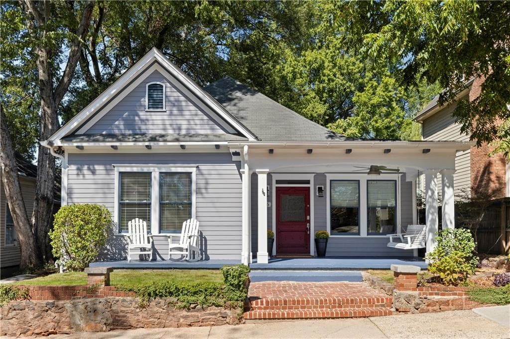 3 bedroom, 3 bathroom, 1,473 sq ft single family residence sold at 826 Kirkwood Avenue, Atlanta, GA 30316