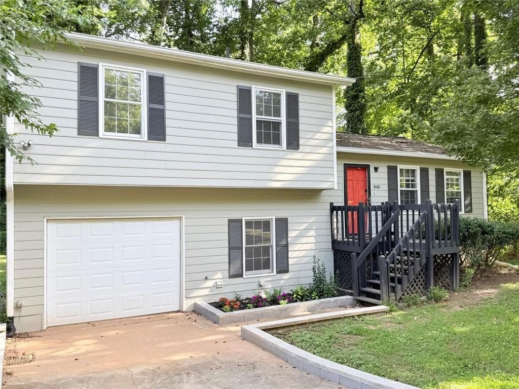 840 SE Wells Circle, Smyrna, GA 30080 — most recent listing photo