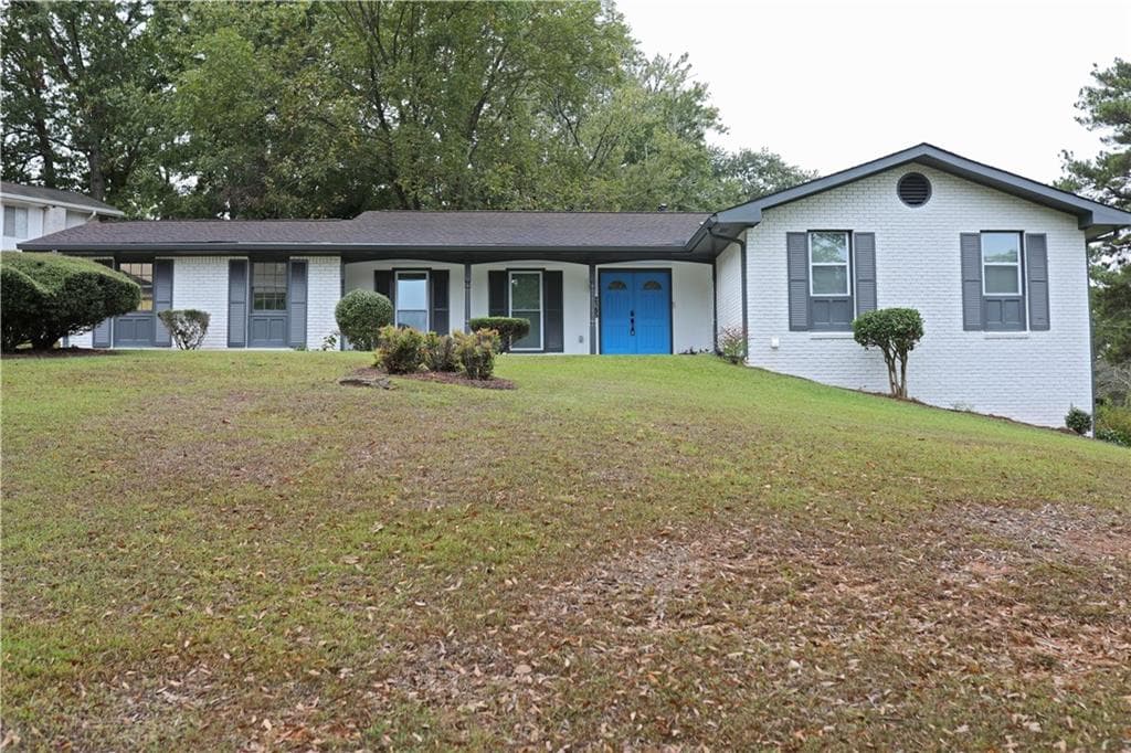 4 bedroom, 3 bathroom, 2,855 sq ft single family residence sold at 2165 Sterling Ridge Road, Decatur, GA 30032