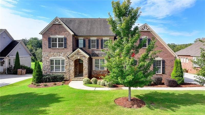 5925 Read Road, Suwanee, GA 30024 — most recent listing photo
