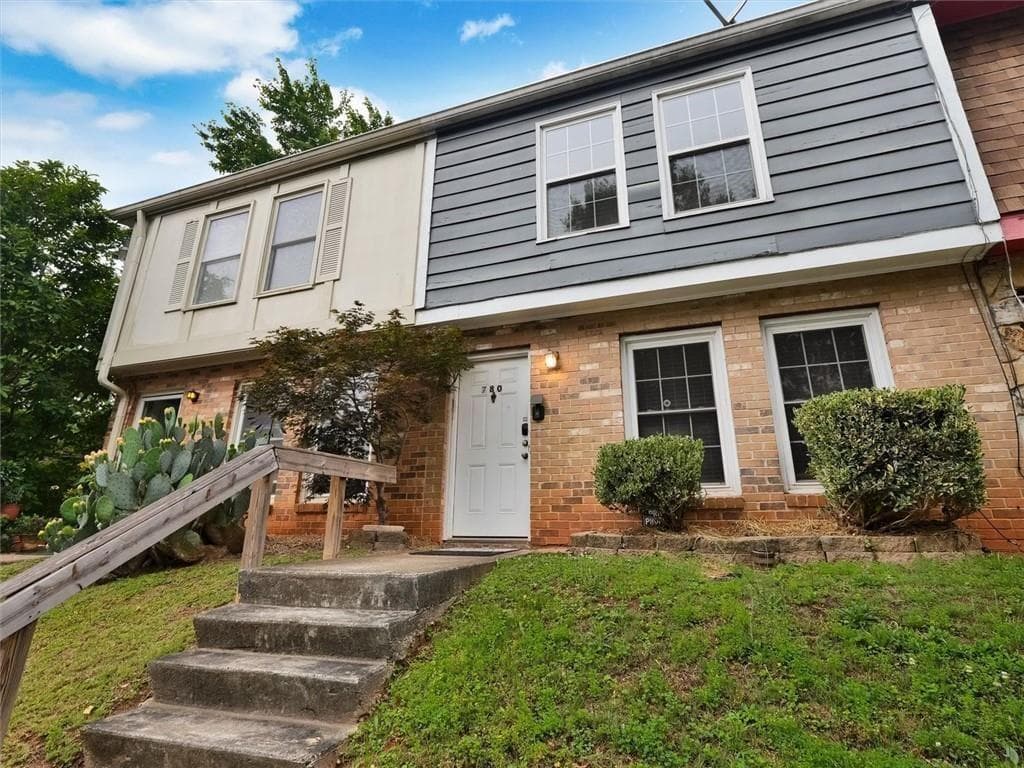 780 Glynn Oaks Drive, Clarkston, GA 30021 — most recent listing photo