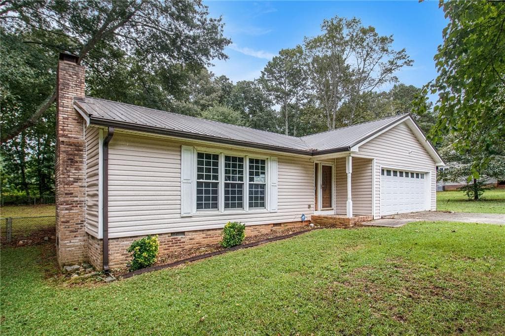 136 Jennifer Lane, Carrollton, GA 30116 — most recent listing photo