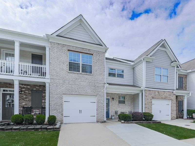 219 Madison Avenue, Acworth, GA 30102 — most recent listing photo