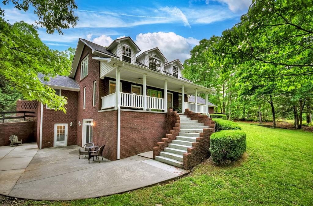 76 White Oak Drive, Blue Ridge, GA 30513 — most recent listing photo