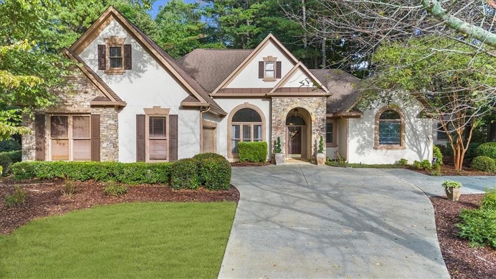 4020 Bridle Ridge Drive, Suwanee, GA 30024 — most recent listing photo