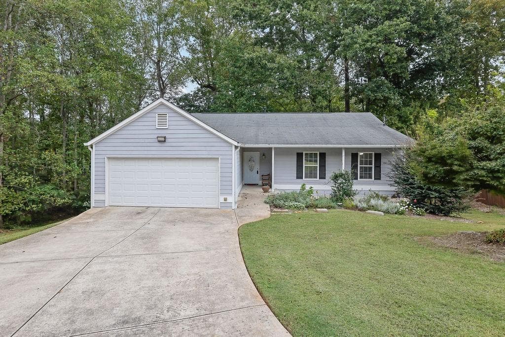 3 bedroom, 2 bathroom, 3,396 sq ft single family residence sold at 536 Bluff Court, Woodstock, GA 30188