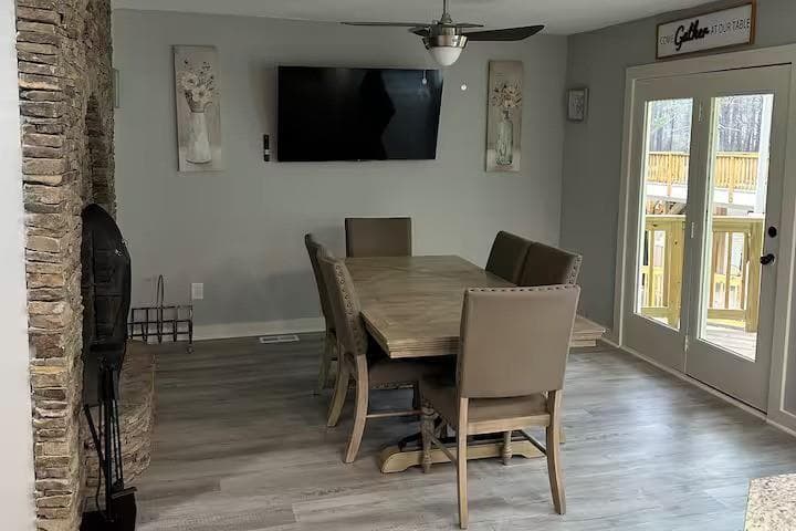 8 bedroom, 7 bathroom, 7,111 sq ft single family residence for sale at 2251 Colonial Oak Way, Stone Mountain, GA 30087 — photo 5